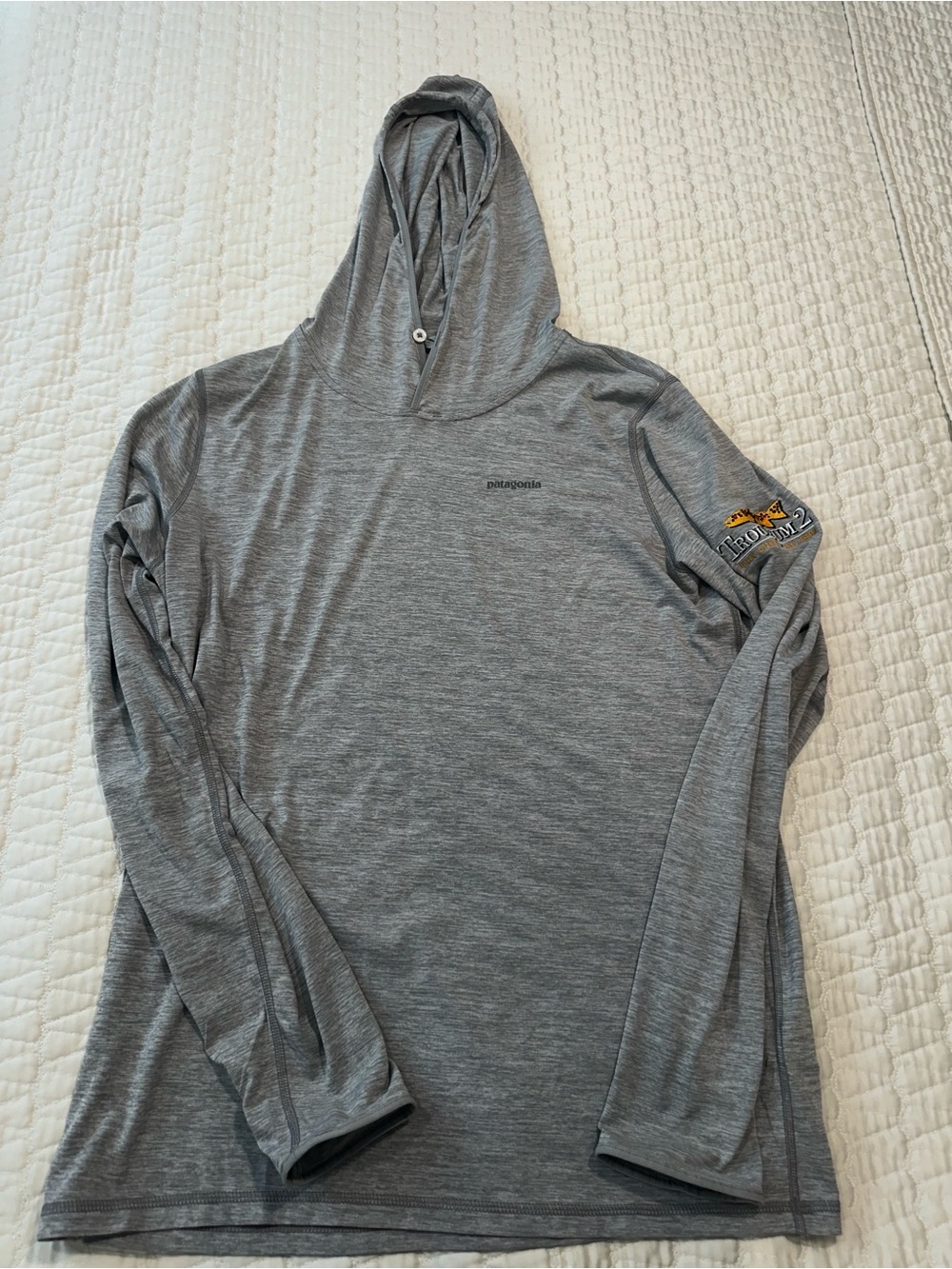 Patagonia Men's/Unisex Heather Gray Lightweight SPF Hoody Small Never Worn